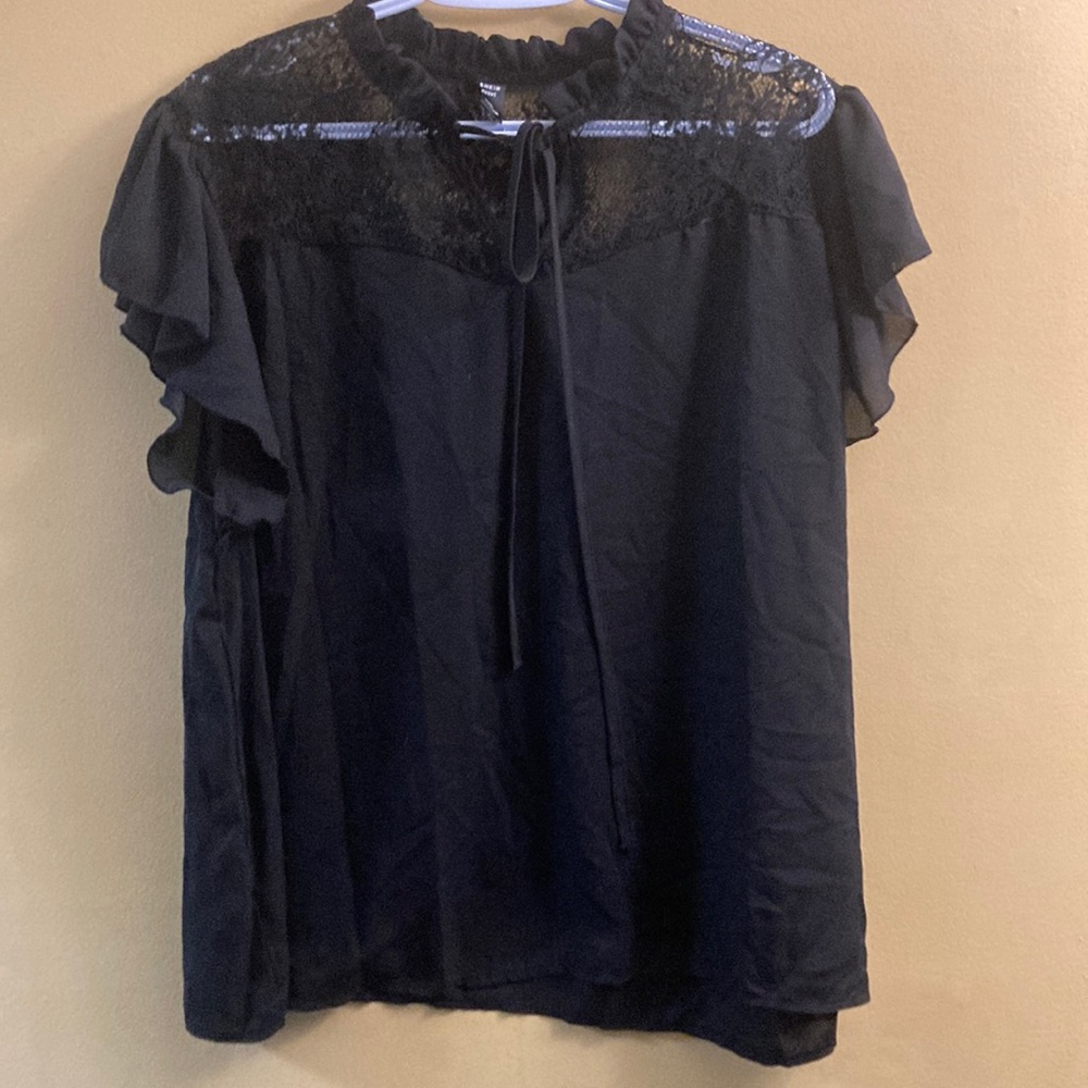 Shein black lace at top blouse